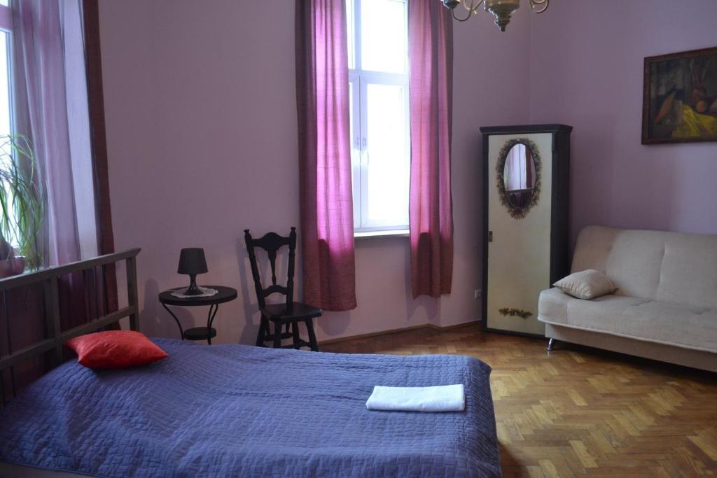 Apartment Mariacki Tower Краков Экстерьер фото
